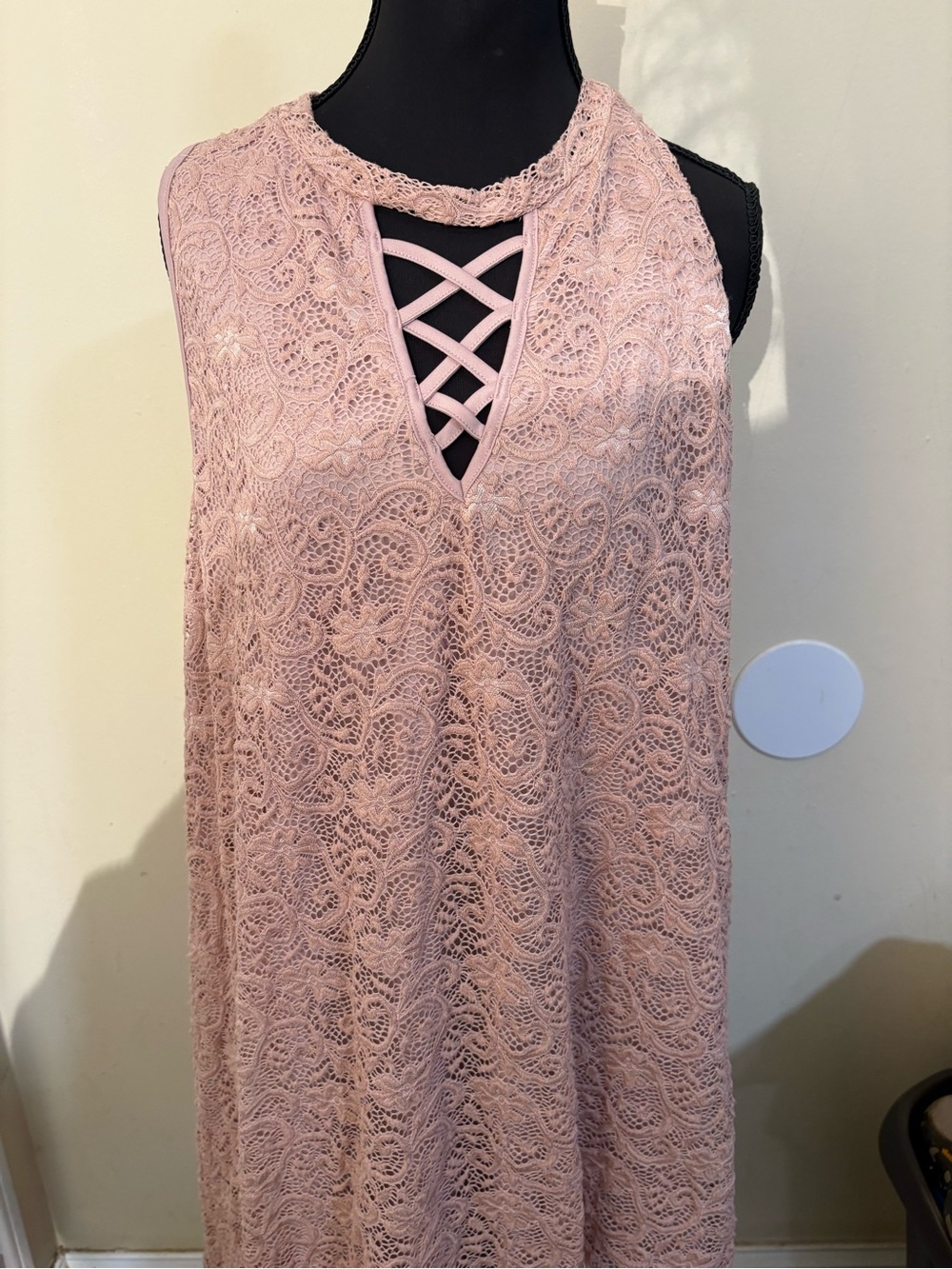 2X Posh Halter Dress Lattice Front Soft Mauve Pink,Subtle Texture #QuietMoney